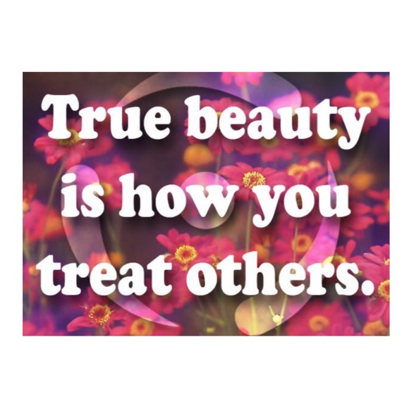 MEET YOUR POSHER, SassyAss76 - Picture 1 of 6